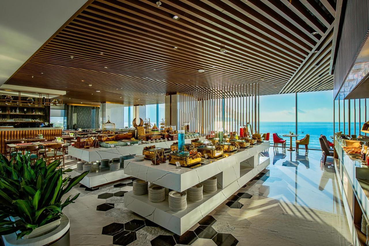 Le Sands Oceanfront Danang Hotel ภายนอก รูปภาพ