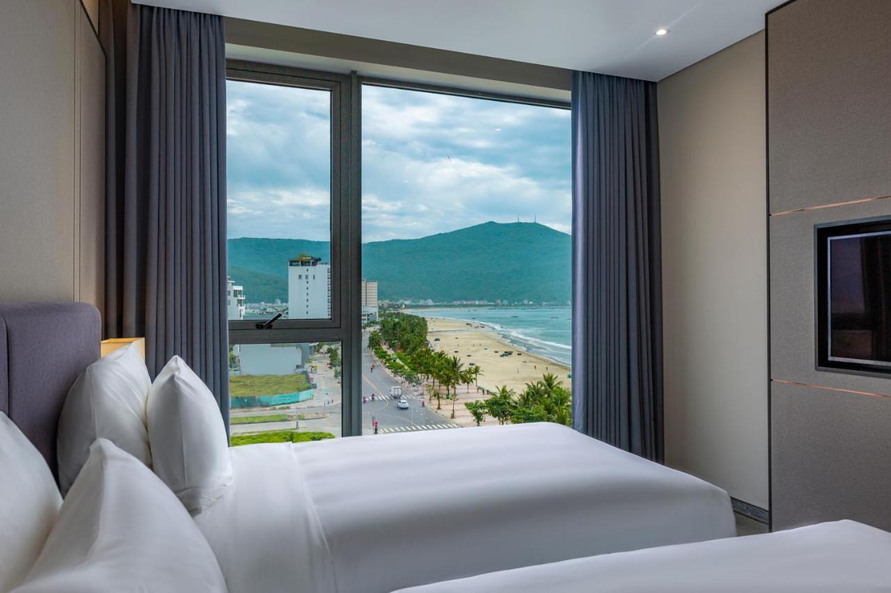 Le Sands Oceanfront Danang Hotel ภายนอก รูปภาพ