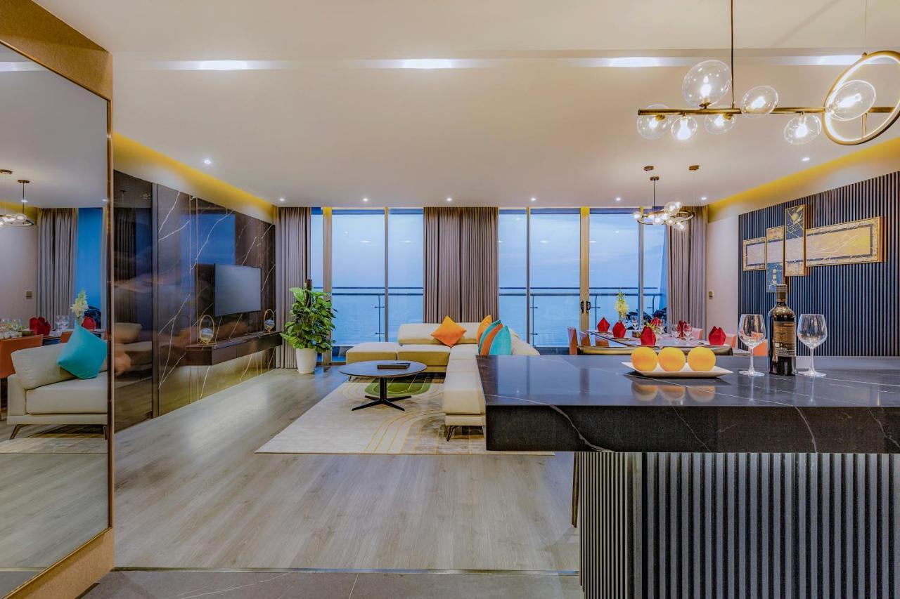 Le Sands Oceanfront Danang Hotel ภายนอก รูปภาพ